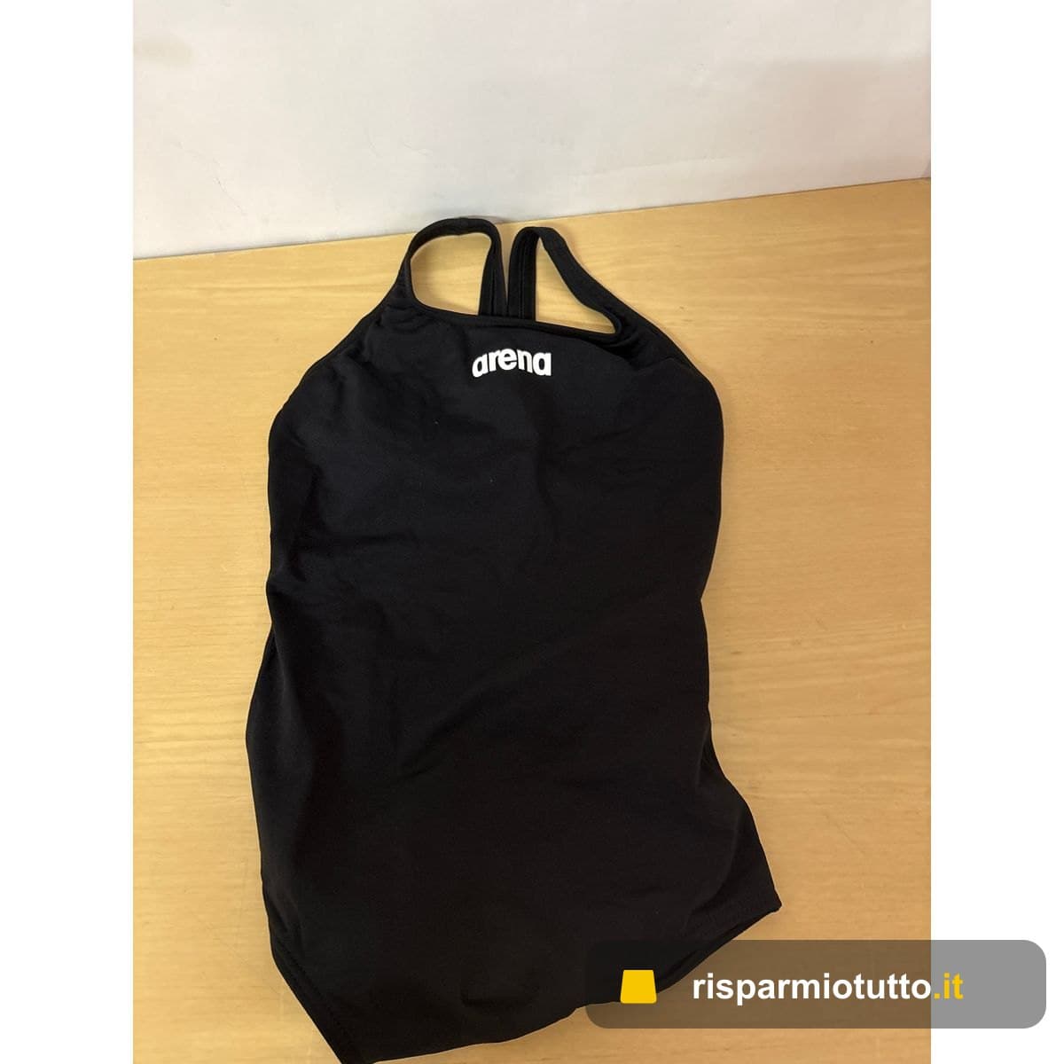 ARENA Solid Swim PRO Team Costume Intero Donna, Costume da Bagno ad Asciugatura Rapida, Costume da Bagno Sportivo in Tessuto MaxLife Eco con Massima Resistenza al Cloro e Protezione UV UPF 50+