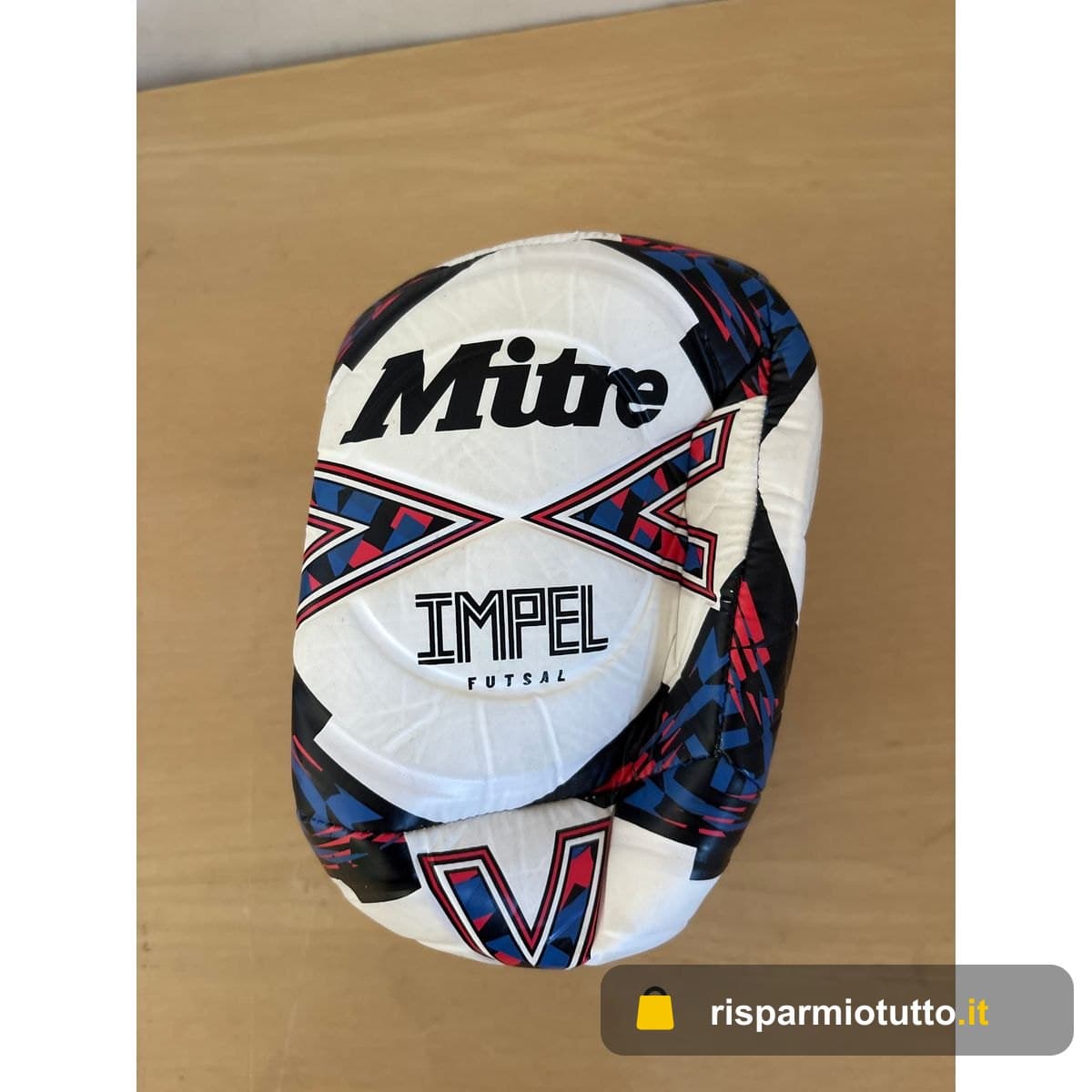 Mitre Impel Pallone da futsal, da interno, a basso rimbalzo, bianco/nero/rosso bib, 4