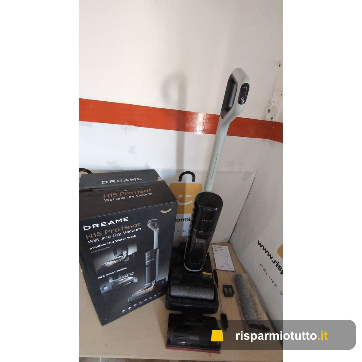 DREAME H15 Pro Heat Aspirapolvere Lavapavimenti, Lavaggio 85 °C, Braccio Robotico IA GapFree, RGB, Aspirazione 22.000 Pa, 0 Grovigli,Lavaggio Spazzola 100 °C,Asciugatura 5 Min 90 °C,Navigazione e App