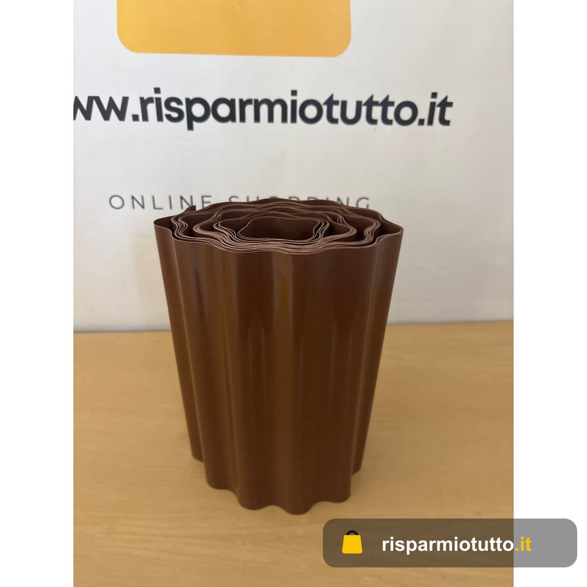 GARDENIX Bordi per aiuole ondulati Bordi per aiuole Bordi per prato Bordi per aiuole in plastica Lunghezza 9 m, Altezza 25 cm, Marrone