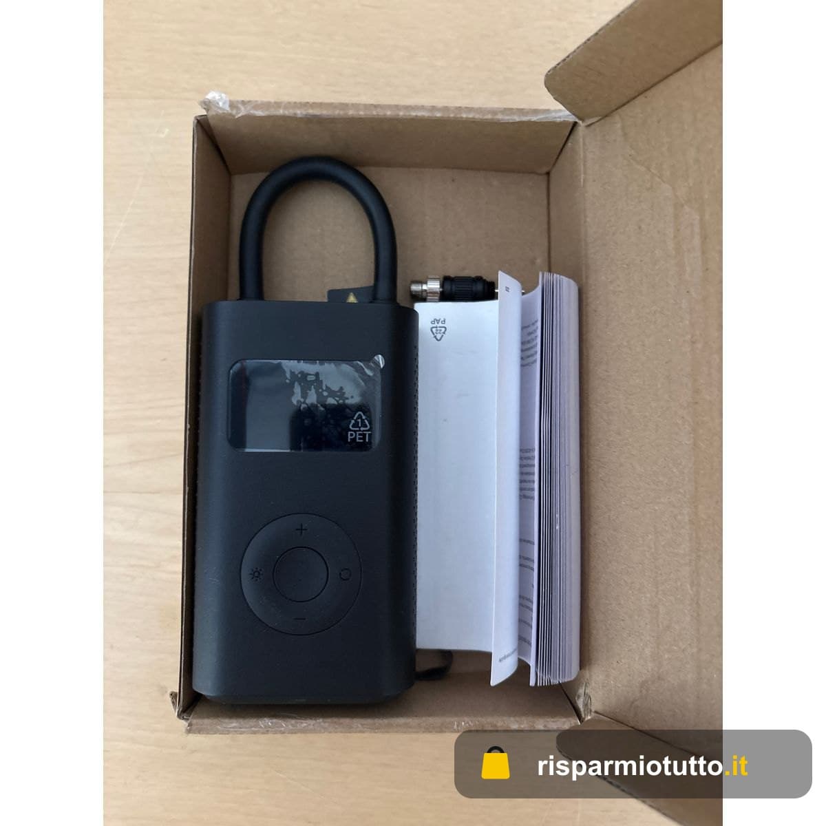 Xiaomi Portable Electric Air Compressor 1S, Compressore elettrico portatile con sensore pressione, luce led integrata e accessori, Versione Italiana, Nero