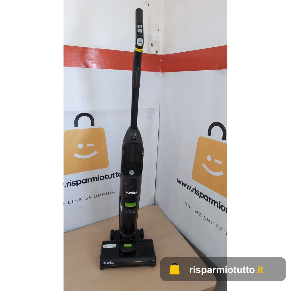 EUREKA NEW400 Lavapavimenti Senza Fili, Aspira e Lava in un Passaggio, 3,95kg Ultraleggero, Autopropulsione, 600ml+400ml Doppio Serbatoio, Batteria 2500mAh×6, Pavimento Asciutto 90%