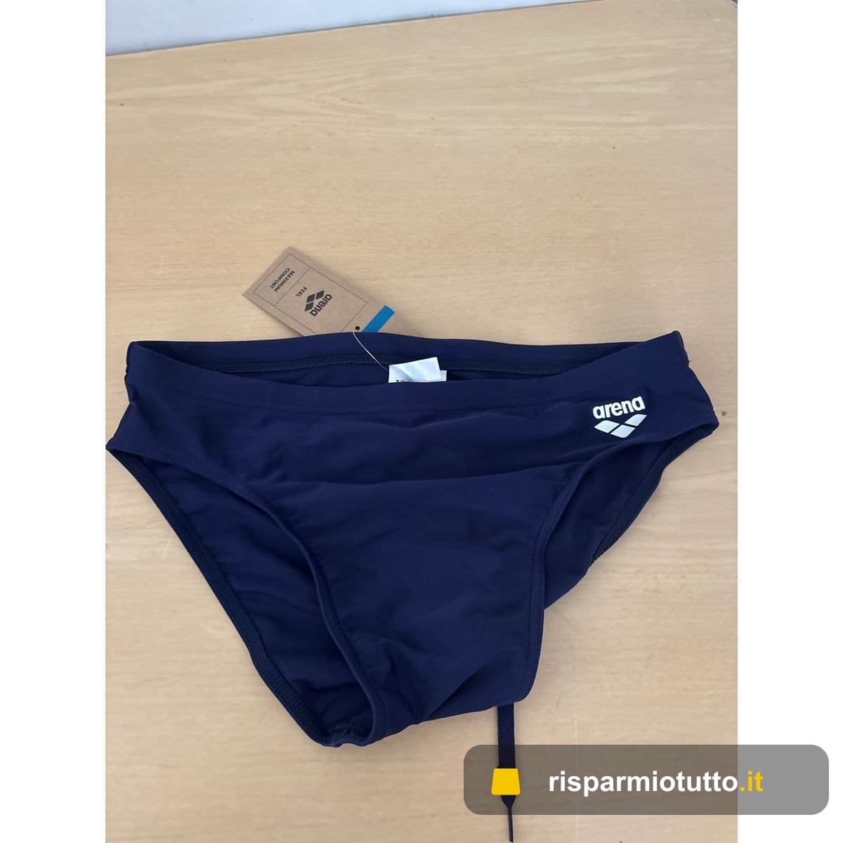 Arena Dynamo R Costume da Bagno Uomo, Costume Slip Mare e Piscina ad Asciugatura Rapida, Tessuto Maxfit Eco Resistente al Cloro e al Sale, Protezione UV UPF 50+