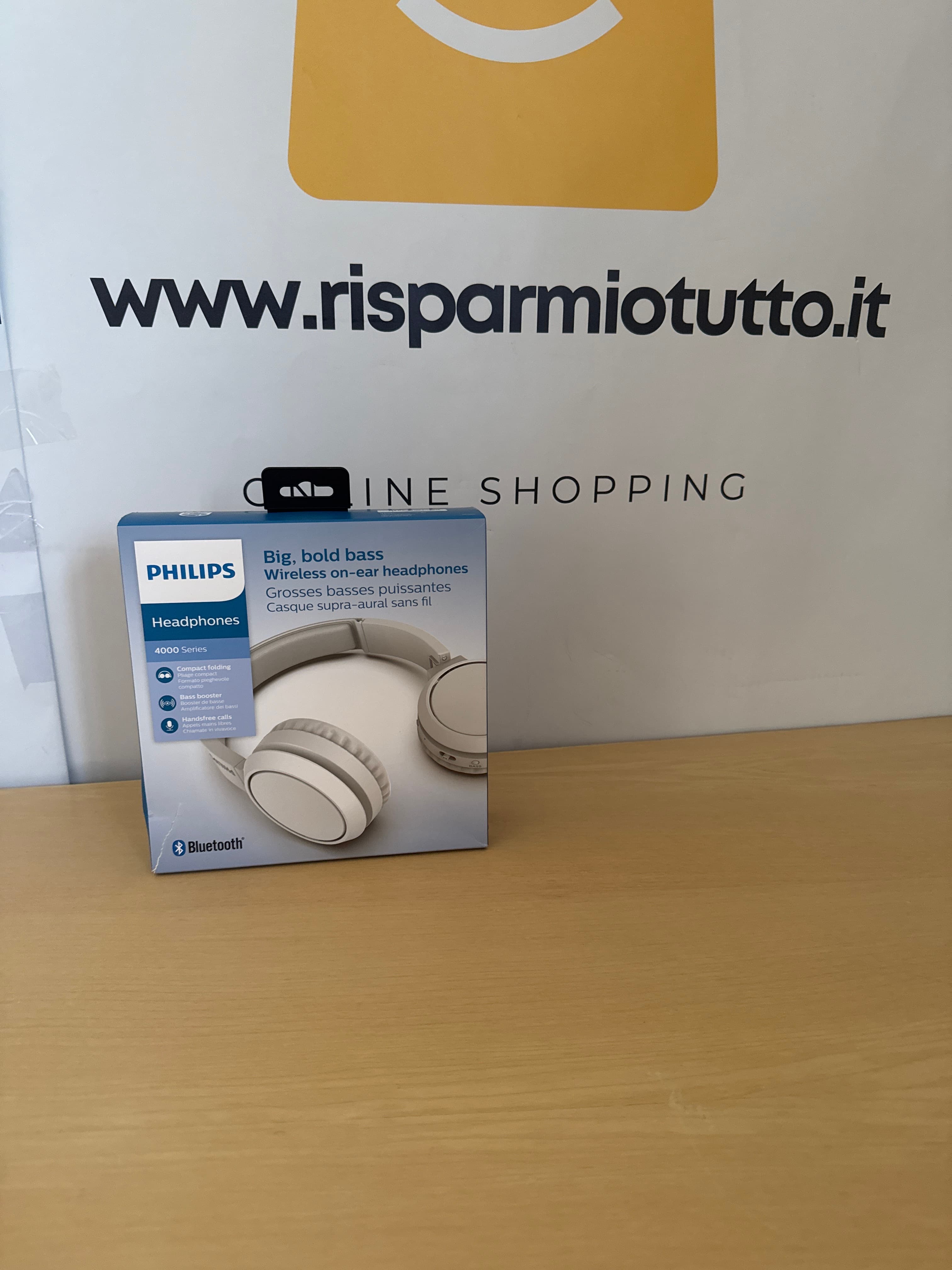Philips H4205WT/00 Cuffie Bluetooth con Tasto Bass Boost, Bluetooth, 29 Ore di Riproduzione, Funzione Ricarica Rapida, Isolamento dai Rumori, Richiudibile, Bianco White, On Ear, Foldable 4205