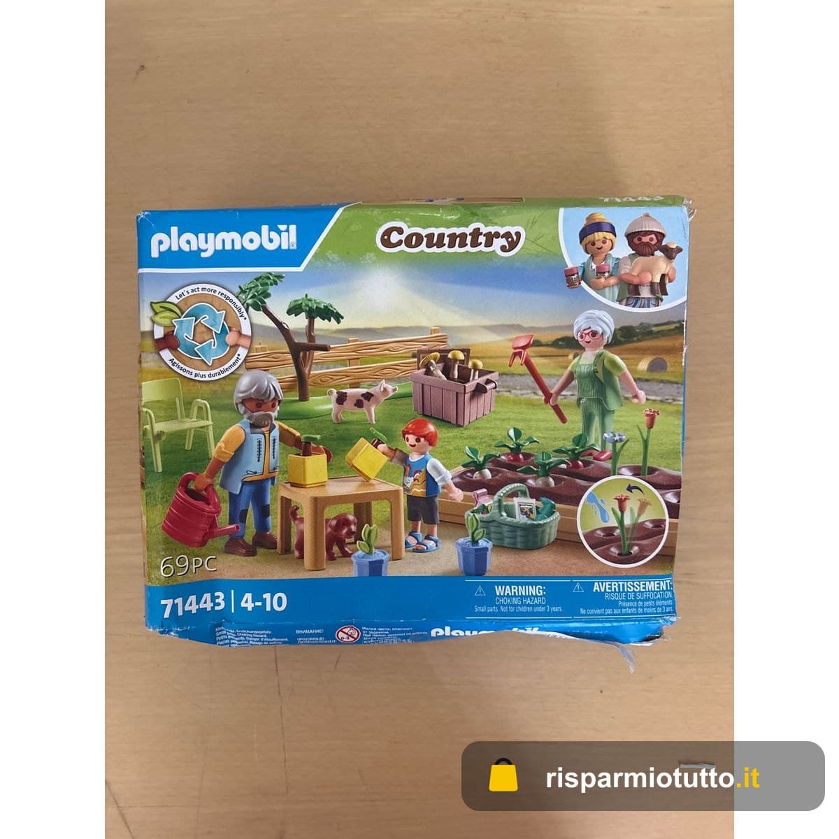 PLAYMOBIL Country 71443 L'orto dei Nonni, con l'aiuola, l'annaffiatoio e Gli Attrezzi da Giardino, Giochi di Ruolo Divertenti, Giocattolo sostenibile per Bambini dai 4 Anni in su