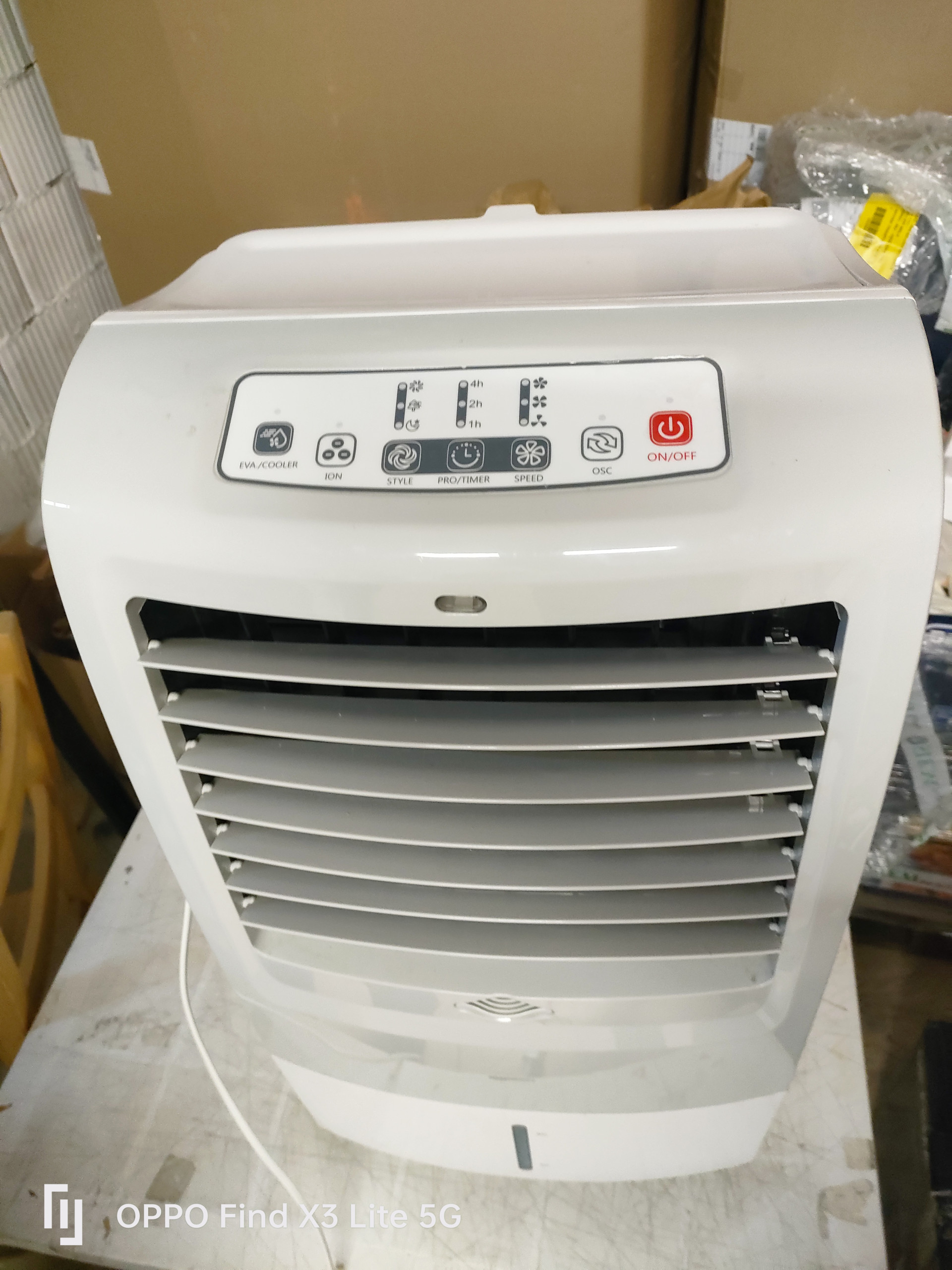 Amazon Basics, ventilatore 3 in 1 (ventilatore, umidificatore e purificatore), portatile, rotante, a 3 velocità, con timer e telecomando, 60 W