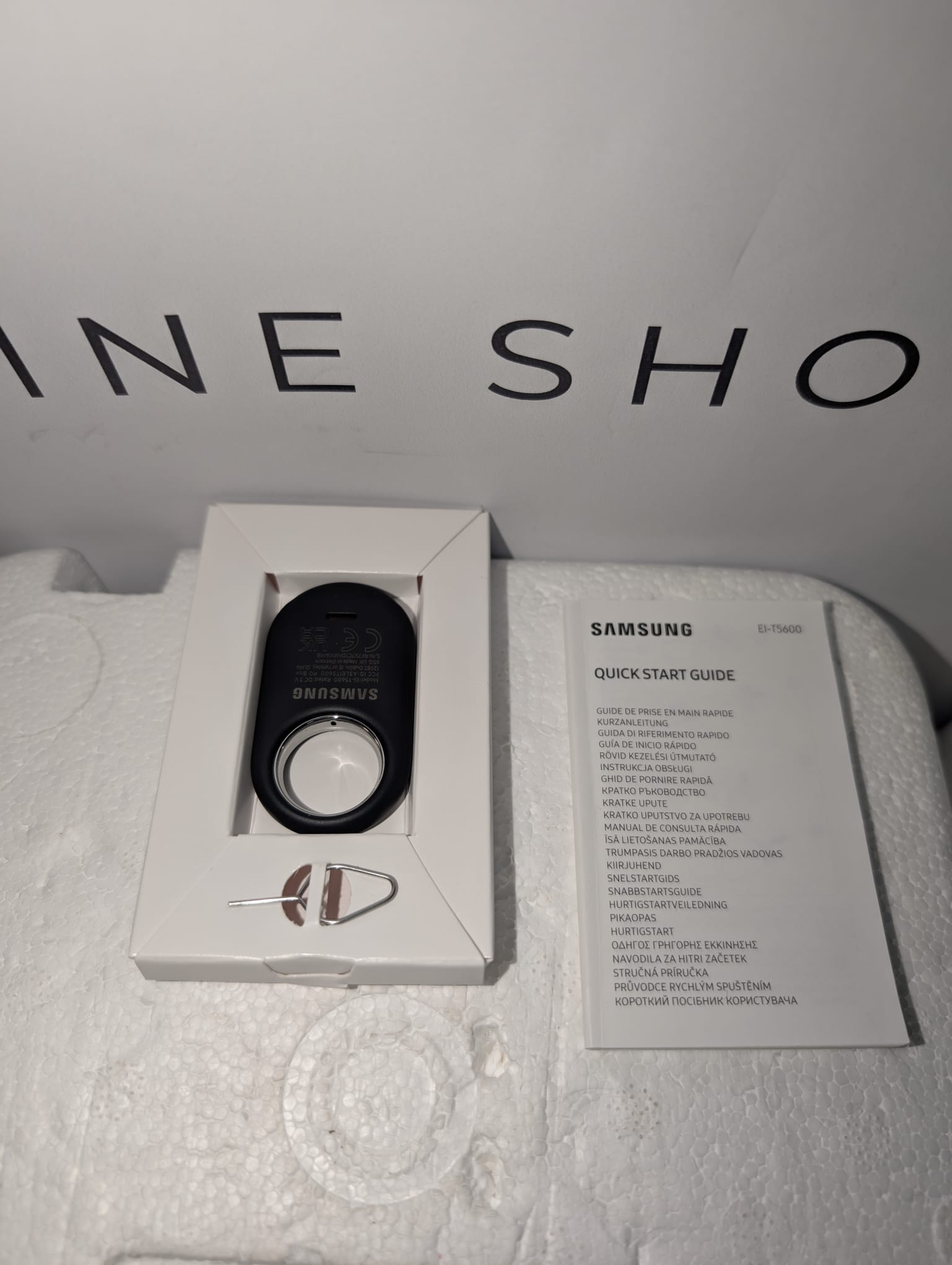 Samsung Galaxy SmartTag2 (1 Pezzo) Localizzatore Bluetooth con Modalità Smarrito, Design compatto, Batteria a lunga durata, Resistenza IP67, nero 2023
