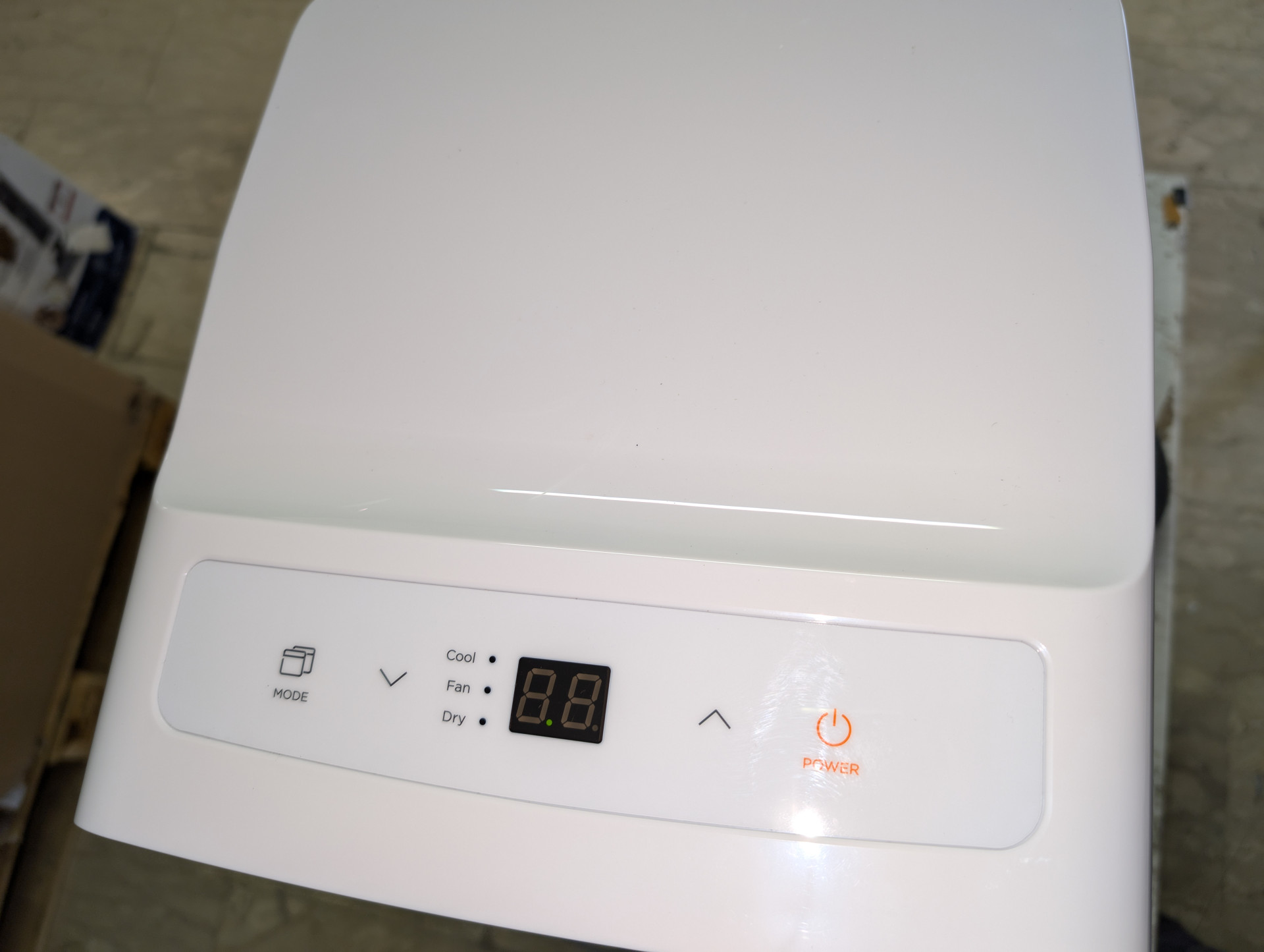 COMFEE' Condizionatore Portatile 5000 BTU/H, AMBRA 6C, 1,4kW, 17㎡/50m³, 3-in-1 Climatizzatore Portatile, Ventilatore, Raffreddamento, Deumidificazione, 24H Timer, Sleep Mode, Funzione Follow-me