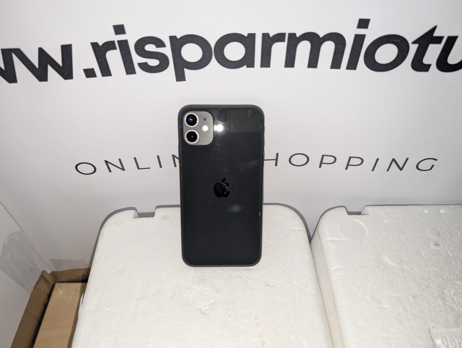 Apple iPhone 11, 64GB, Nero (Ricondizionato)
