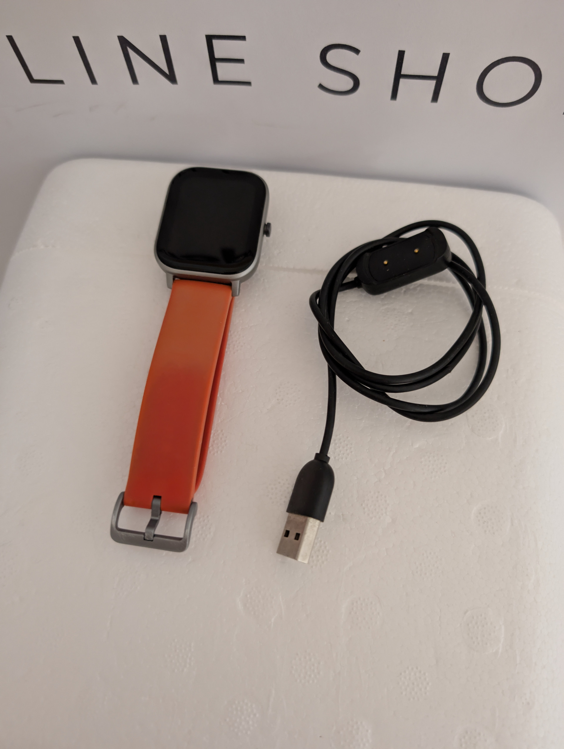 Amazfit GTS Smartwatch Orologio Intelligente Fitness.  Impermeabile max 5 ATM. Durata Batteria Fino a 14 Giorni con GPS, 12 Modalità di Allenamento, Contapassi, e monitoraggio del Sonno.